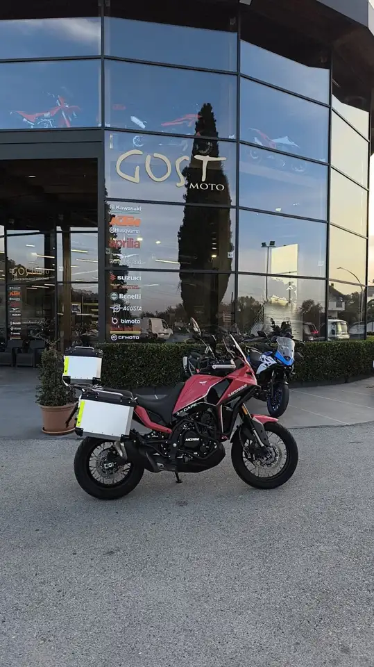Moto Morini X-Cape