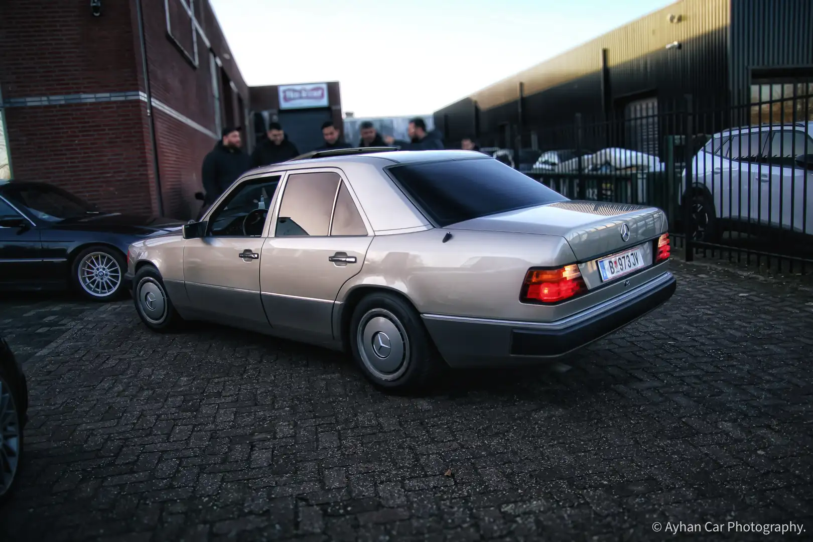 Mercedes-Benz E 200 W124 Silber - 2