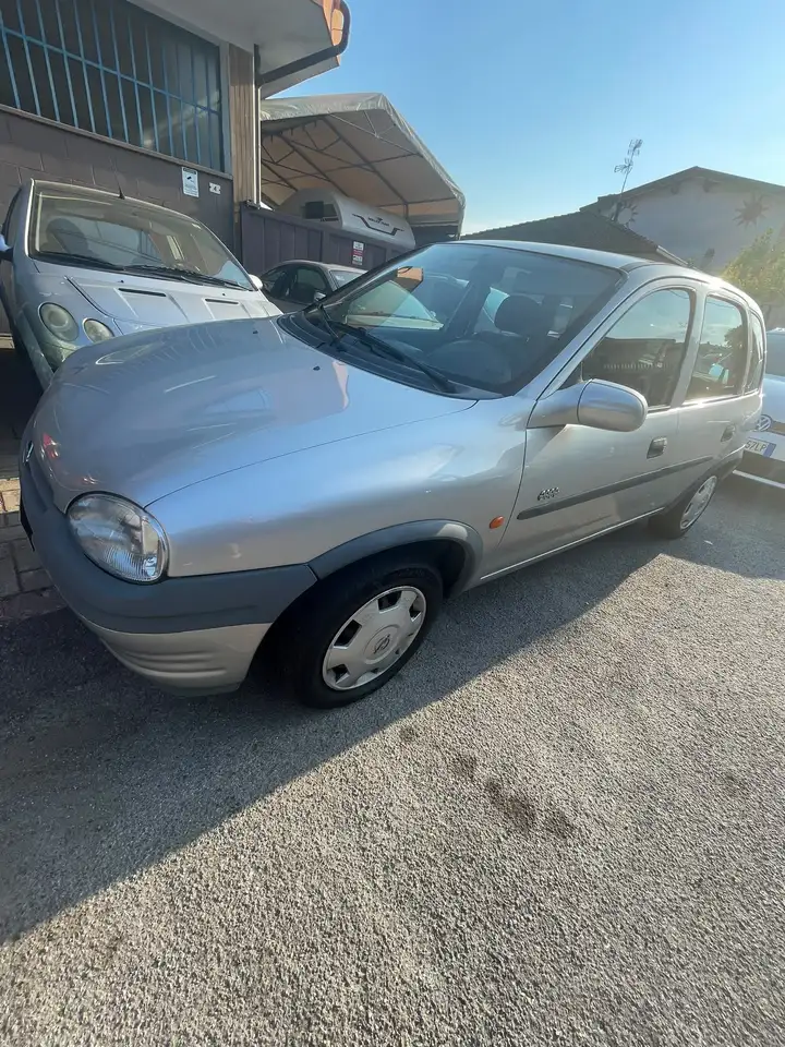 Opel Corsa 5p 1.0 12v Swing 55cv, foto 3