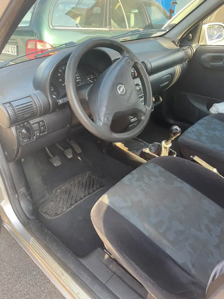 Opel Corsa 5p 1.0 12v Swing 55cv, foto 4