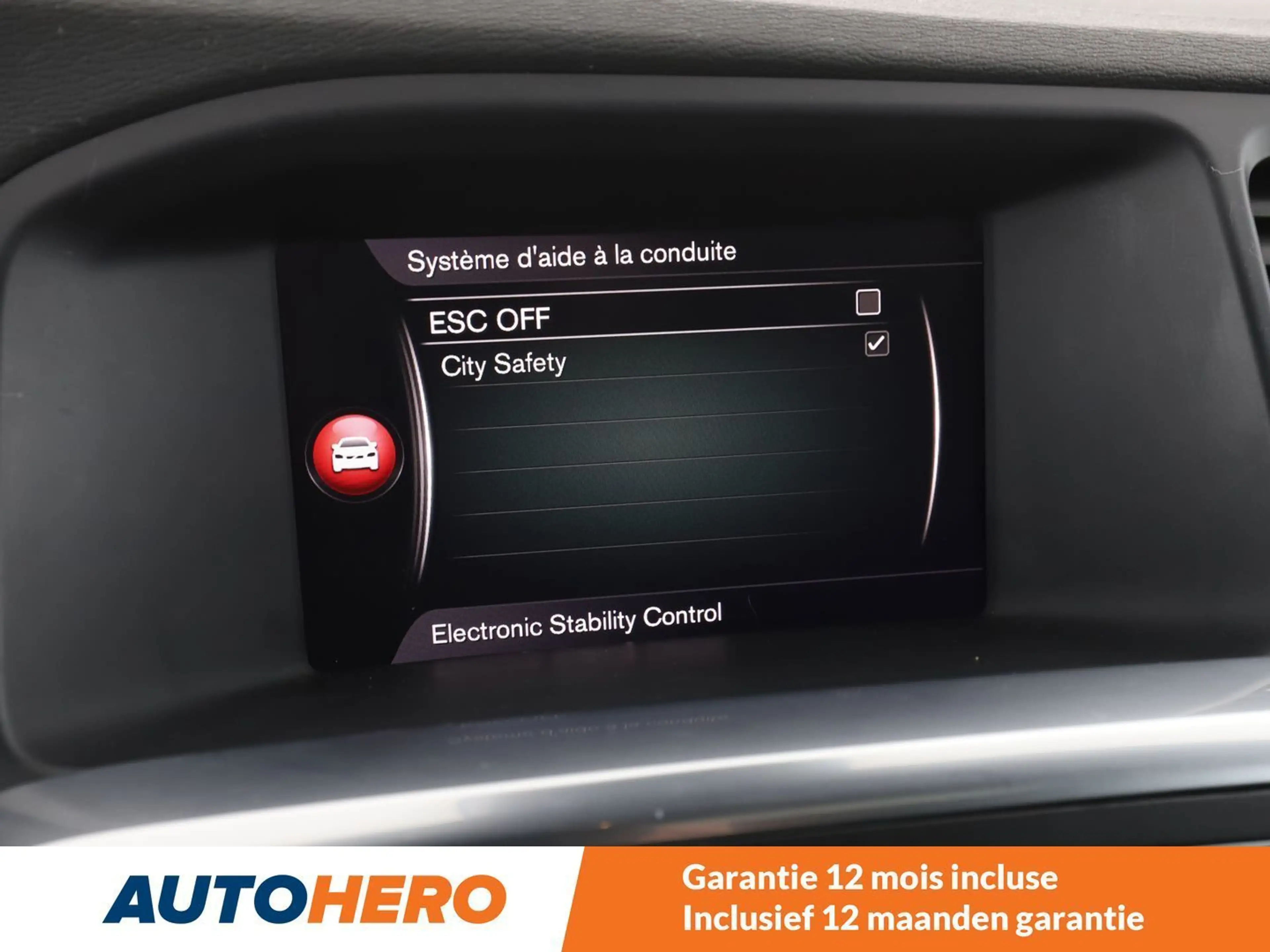 Volvo V60 Cross Country 2.0 D3 Pro — photo 10