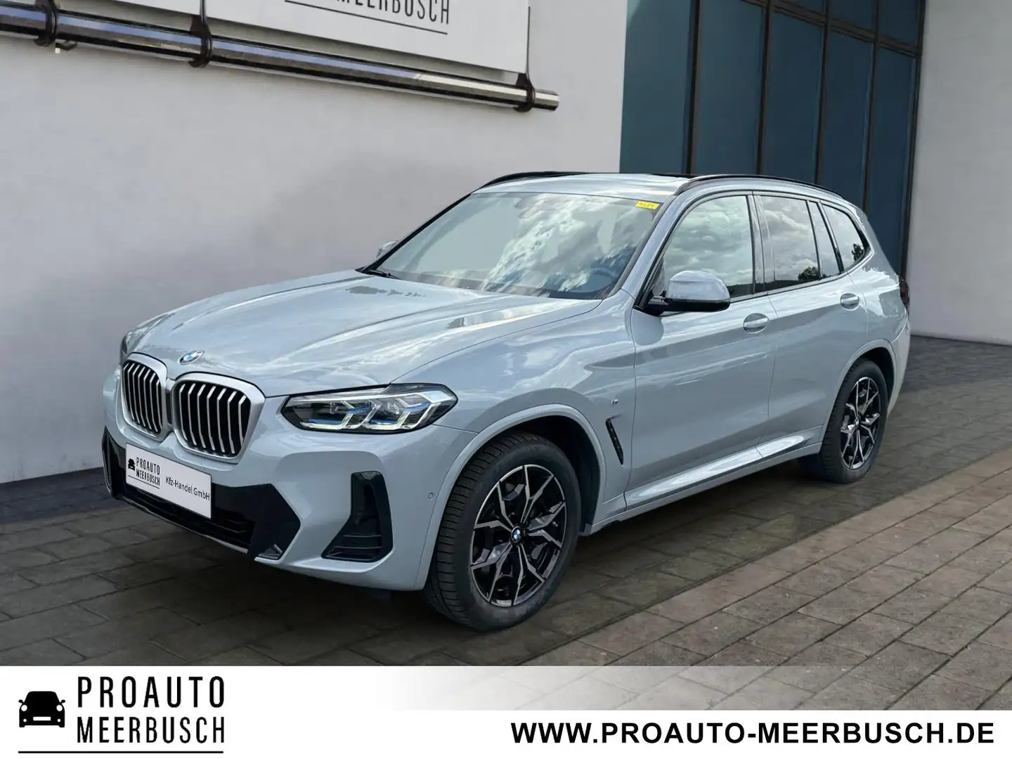BMW X3 xDrive 30d M Sport AHK/HUD/LASER/PANO/H&K/ACC Grau - 1