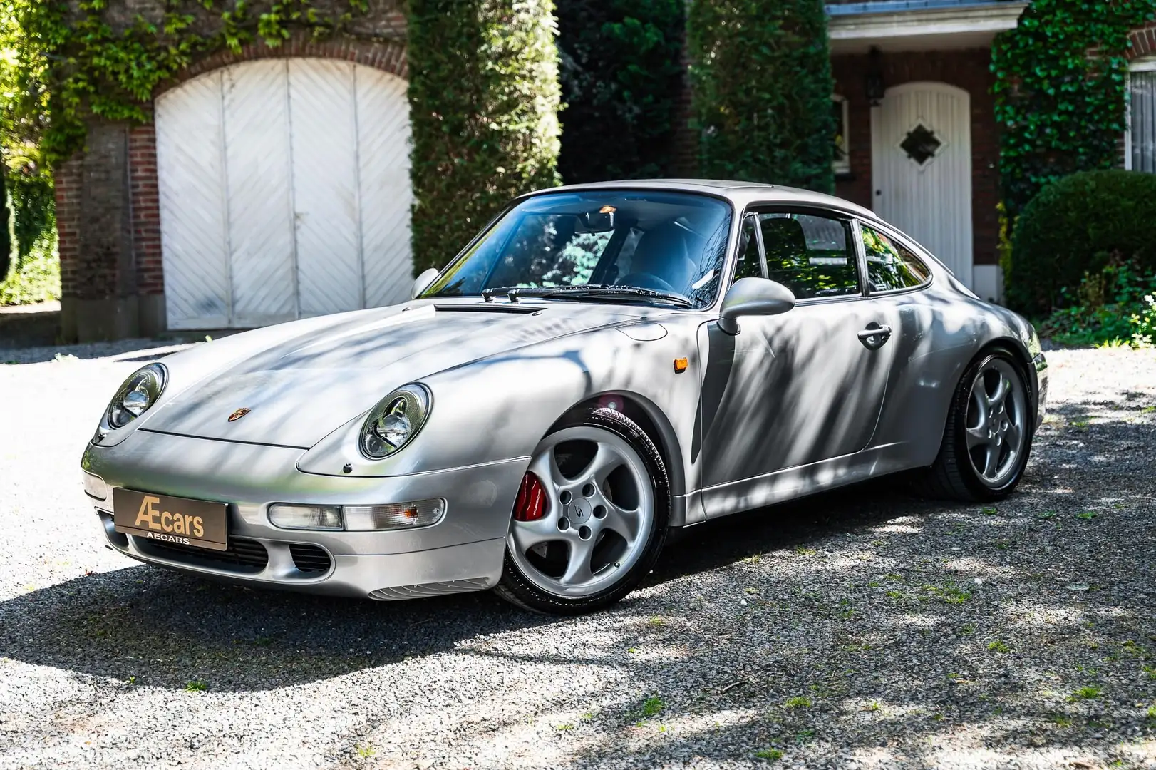 Porsche 993 911 CARRERA 4S / X51 / FULL SERVICE / INVESTMENT / TOP CONDITION / HEATED SEATS / ONLY 89.000 KM Silber - 2