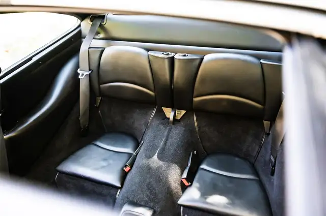 Porsche 911 view 23