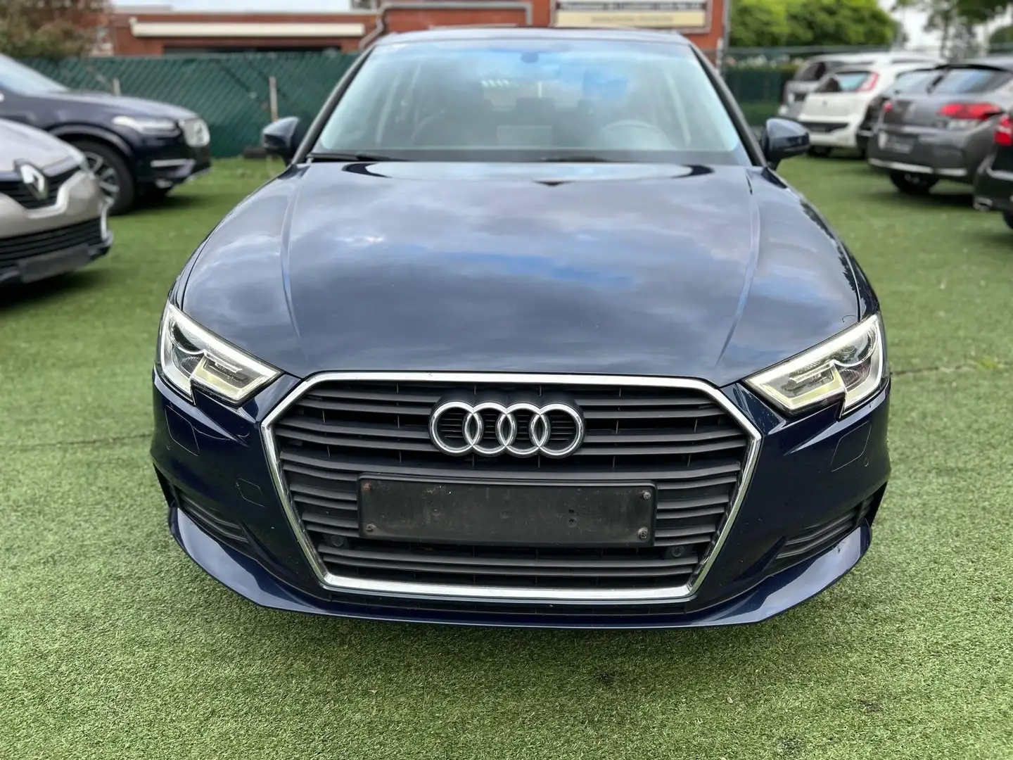 Audi A3 30 TFSI Limousine S tronic - 1