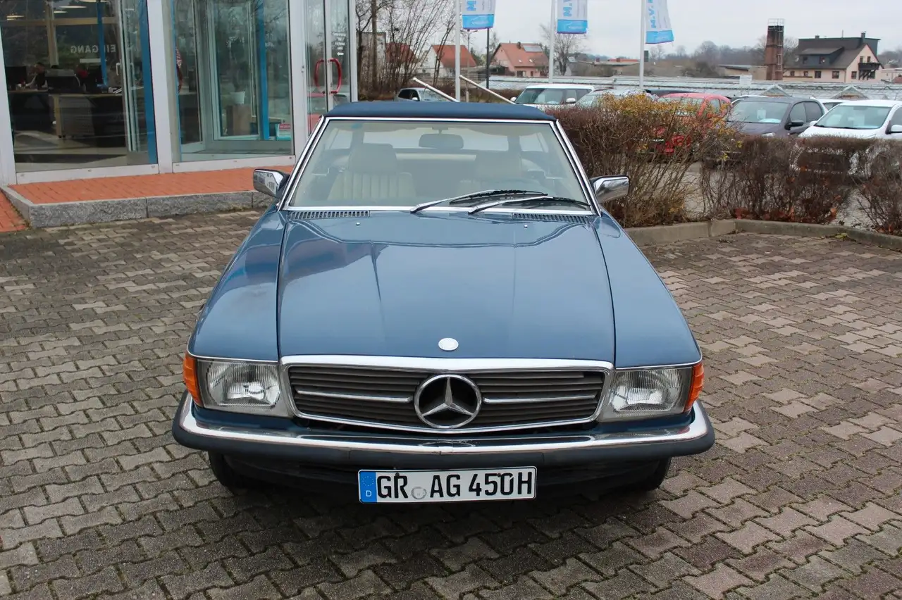 Mercedes-Benz SL 380, foto 2