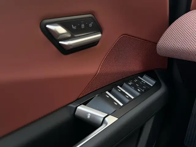 BMW Ix3 view 15