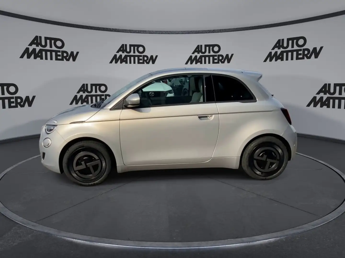 Fiat 500e 500E Giorgio Armani Collector´s Edition Beżowy - 2