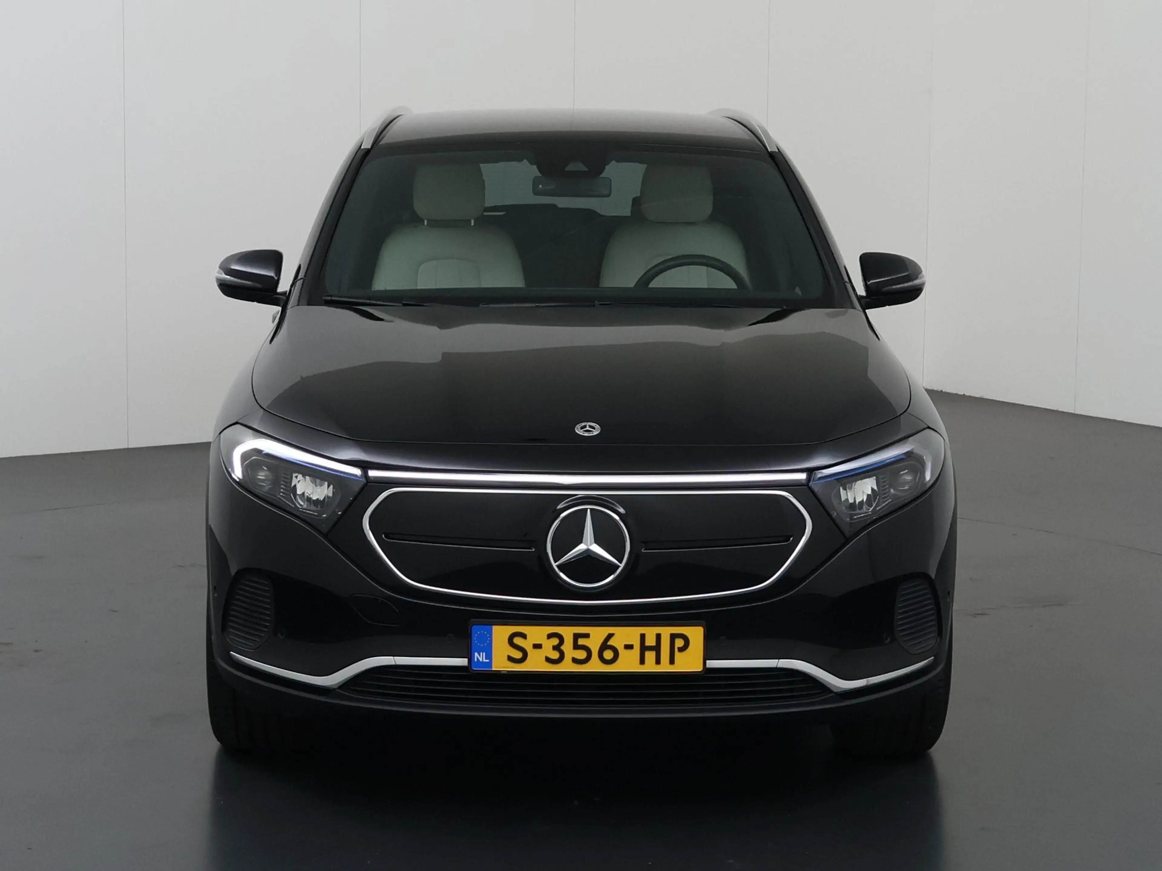 Mercedes-Benz EQA 250 Luxury Line 67 kWh | Xenon verlichting | Lederen b — photo 3