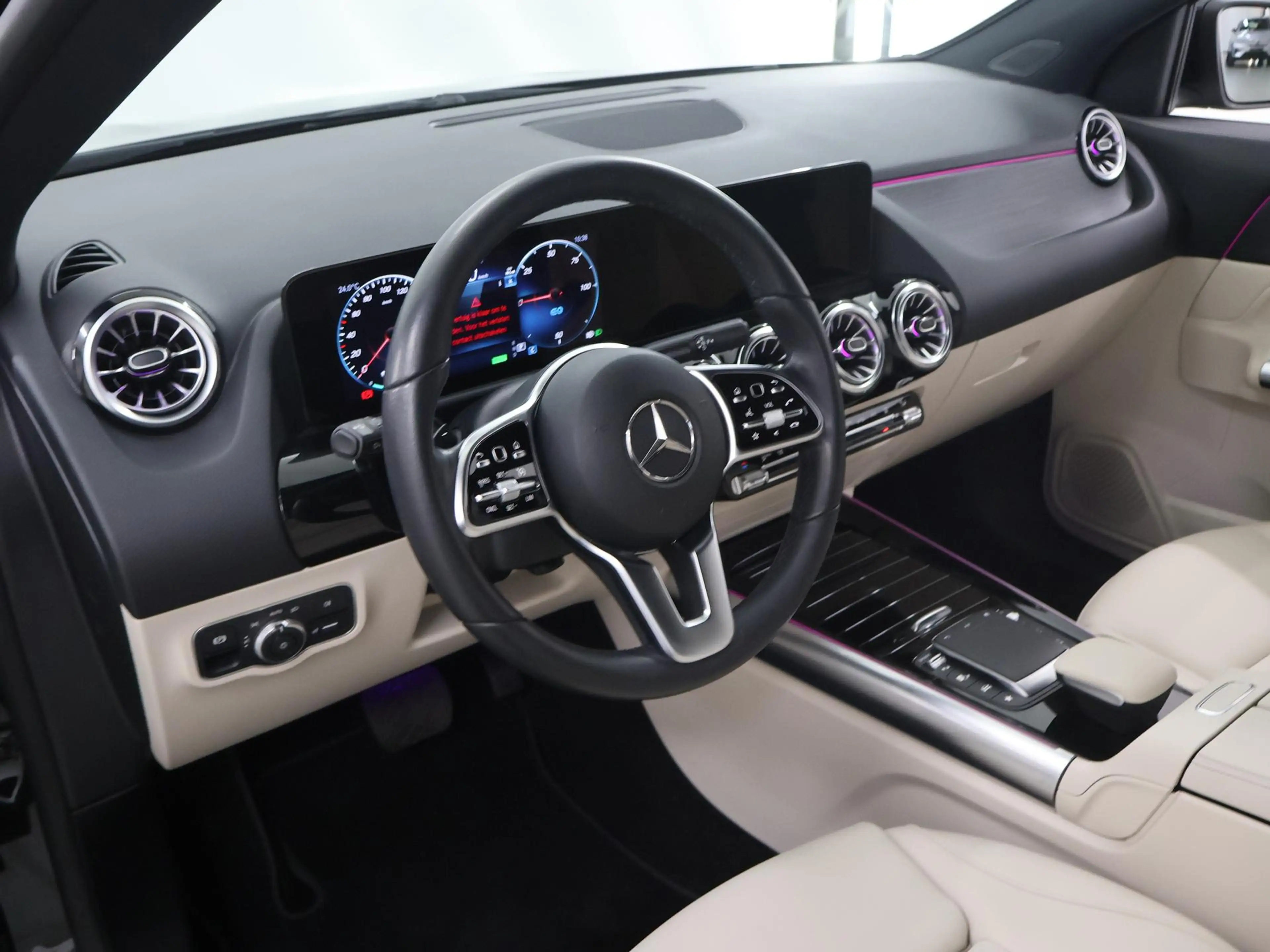 Mercedes-Benz EQA 250 Luxury Line 67 kWh | Xenon verlichting | Lederen b — photo 7