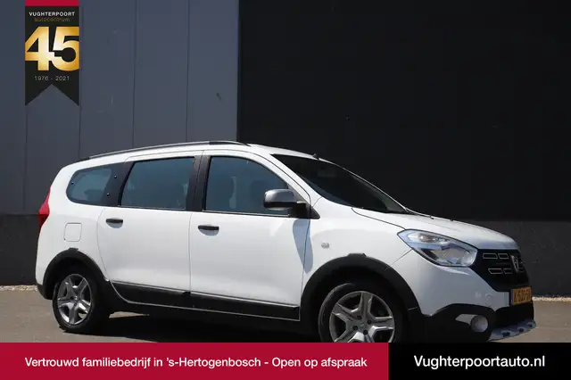 Dacia Lodgy 1.3 TCe 130pk/Stepway/7-persoons/Trekhaak/Cruise/A
