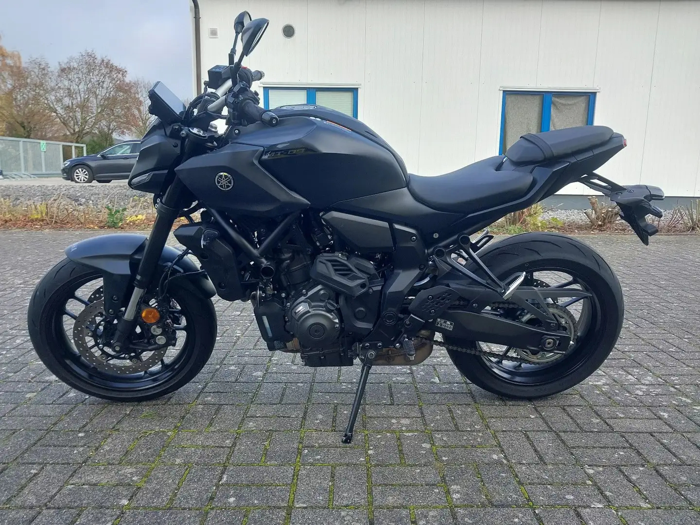 Yamaha MT-07 Y-AMT Fekete - 2