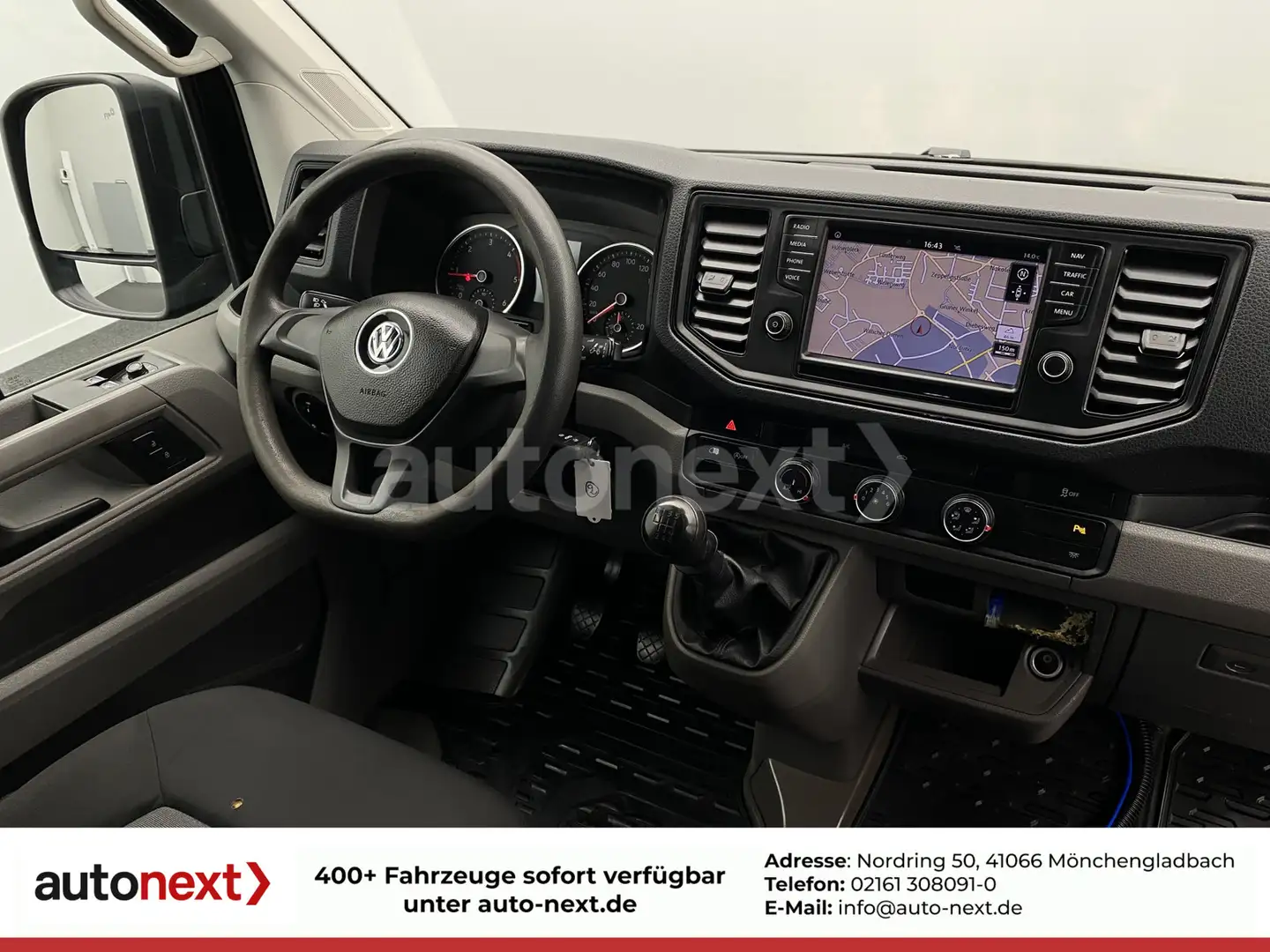 Volkswagen Crafter 35 *4MOTION* AHK 3,0t+Kamera+Navi+230V 8210 Schwarz - 2