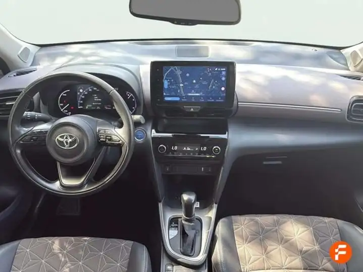 Toyota Yaris 1.5 Style 2022, foto 11