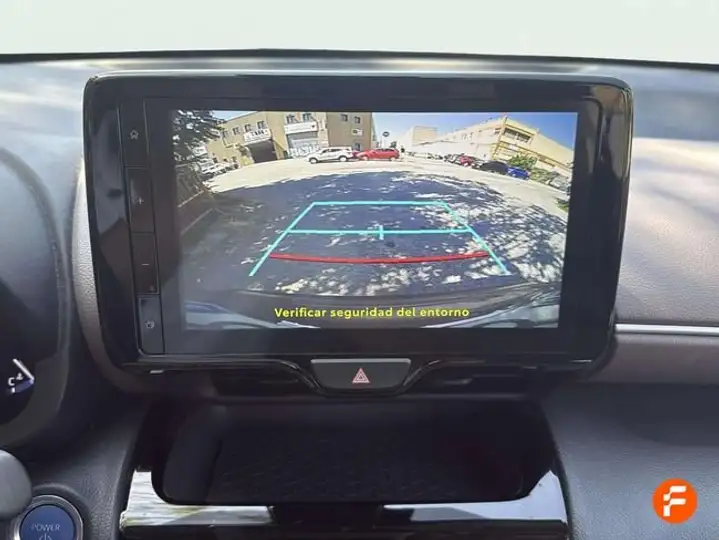 Toyota Yaris 1.5 Style 2022, foto 26