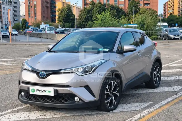 Toyota C-HR C-HR 1.8 Hybrid E-CVT Trend
