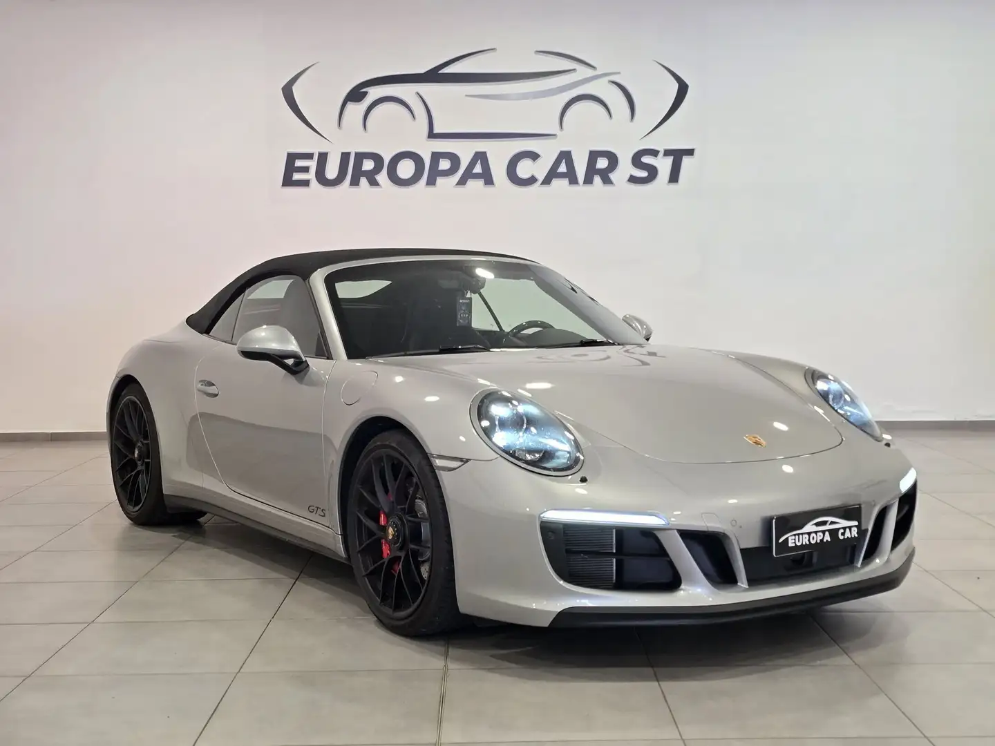 Porsche 991 3.0 Carrera 4 GTS Cabriolet Argento - 2