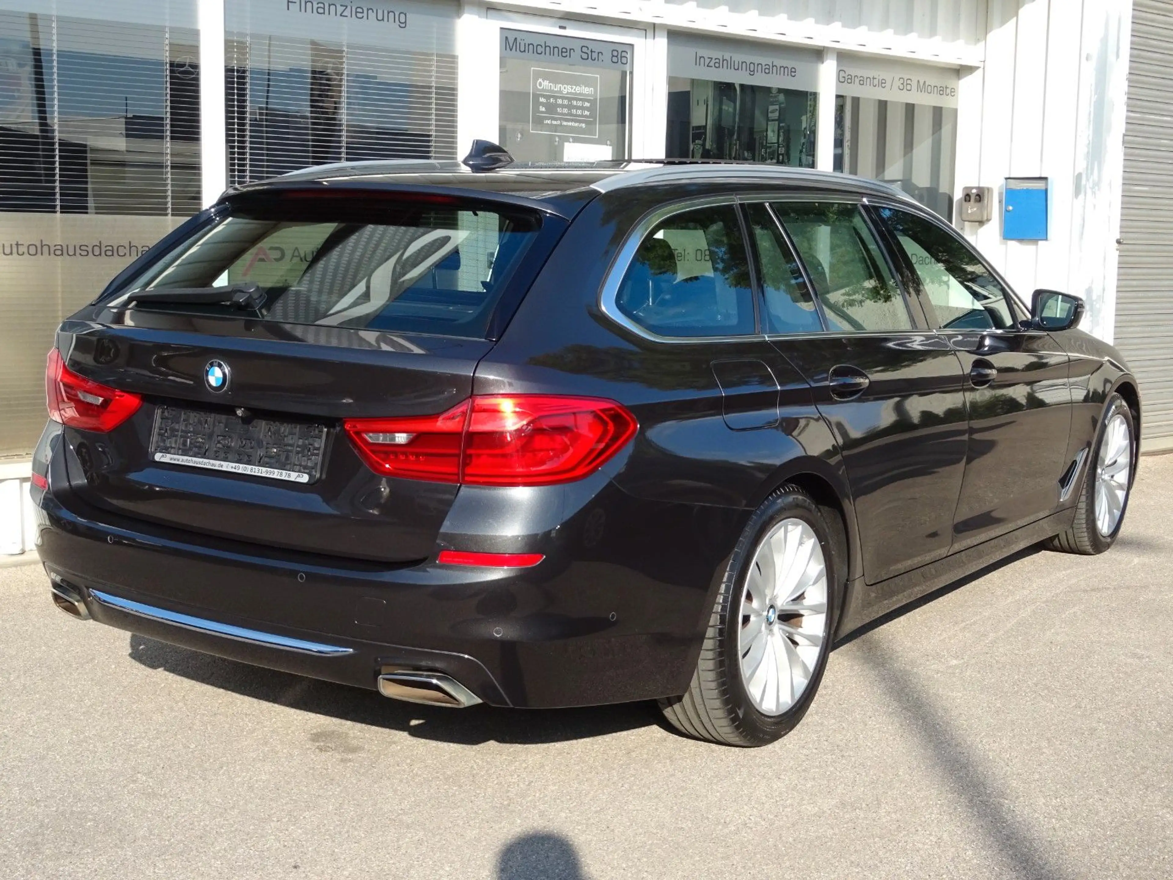 BMW 540 i xDrive Touring Aut Luxury Line Navi LEDer — photo 6
