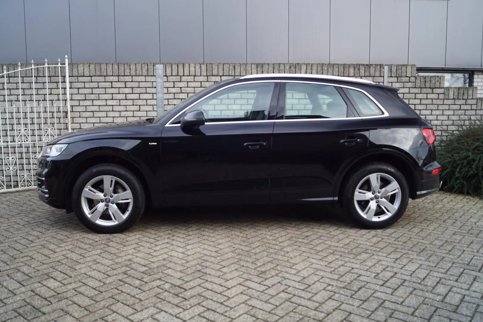 Audi Q5 2.0 TFSI quattro Sport Pro Line S Autom Panodak Le Noir - 2