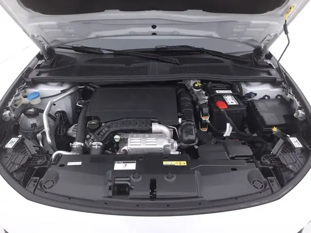 Peugeot 308 view 13
