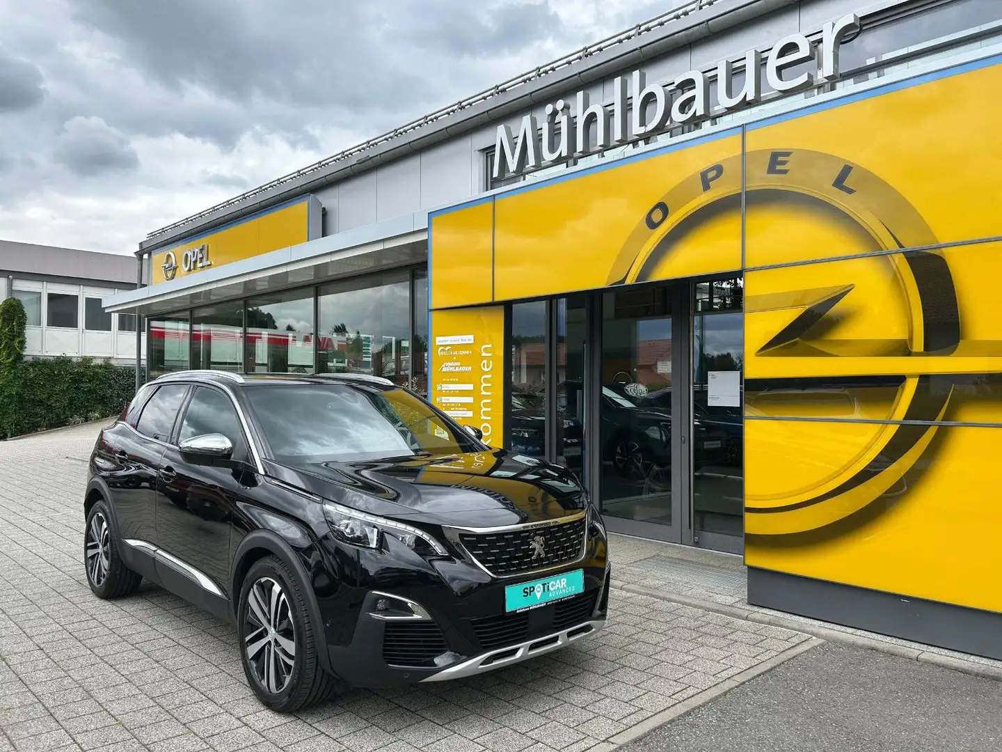 Peugeot 3008 2.0 GT **Navi*Panorama-Schiebedach** Noir - 2