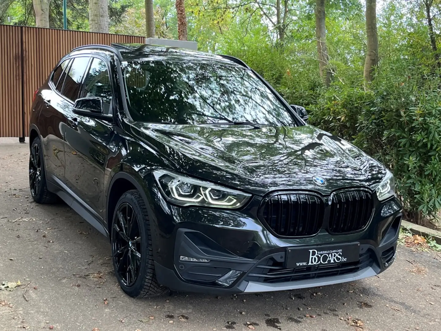 BMW X1 25e Panodak-Full Led-Prof-Head Up-Leer-Cam-19" Noir - 1