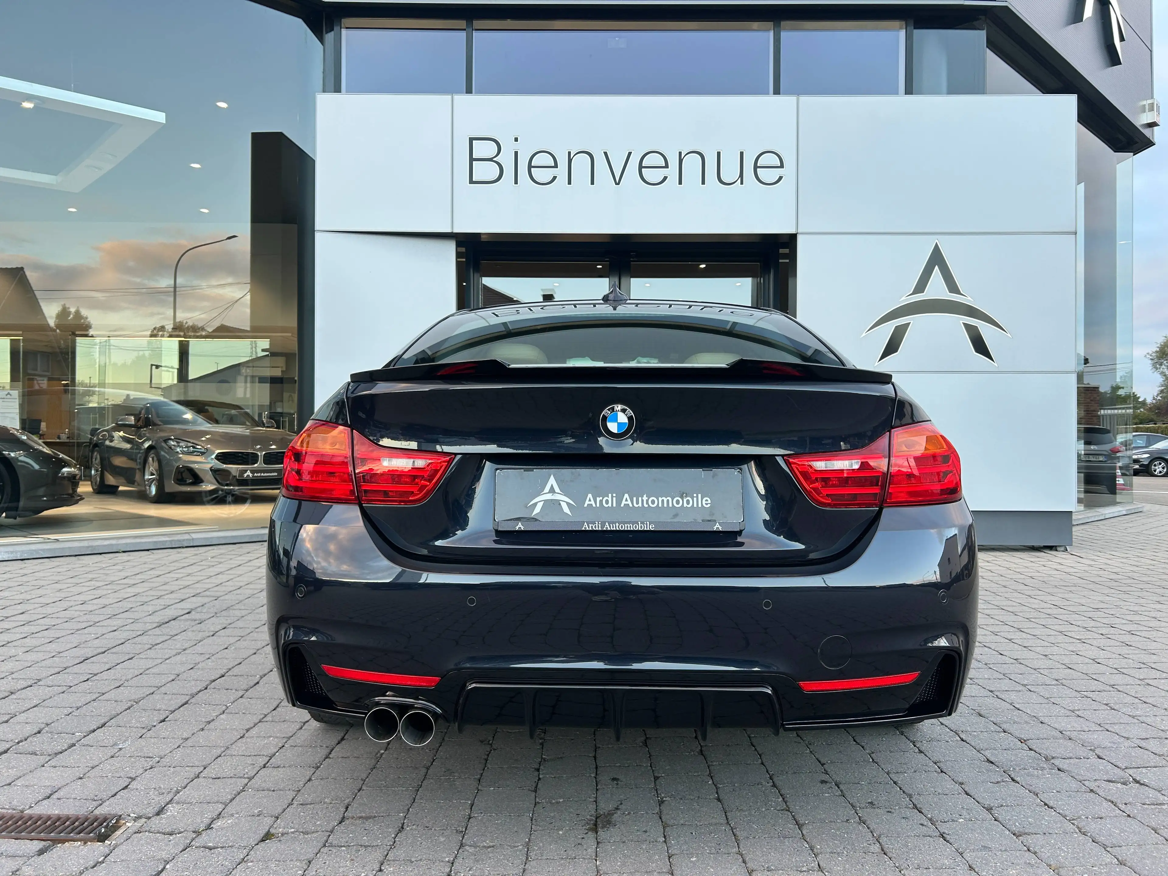 BMW 418 d *GARANTIE 12 MOIS*1er PROPIO*PACK M*AIRCO*LED* — photo 5