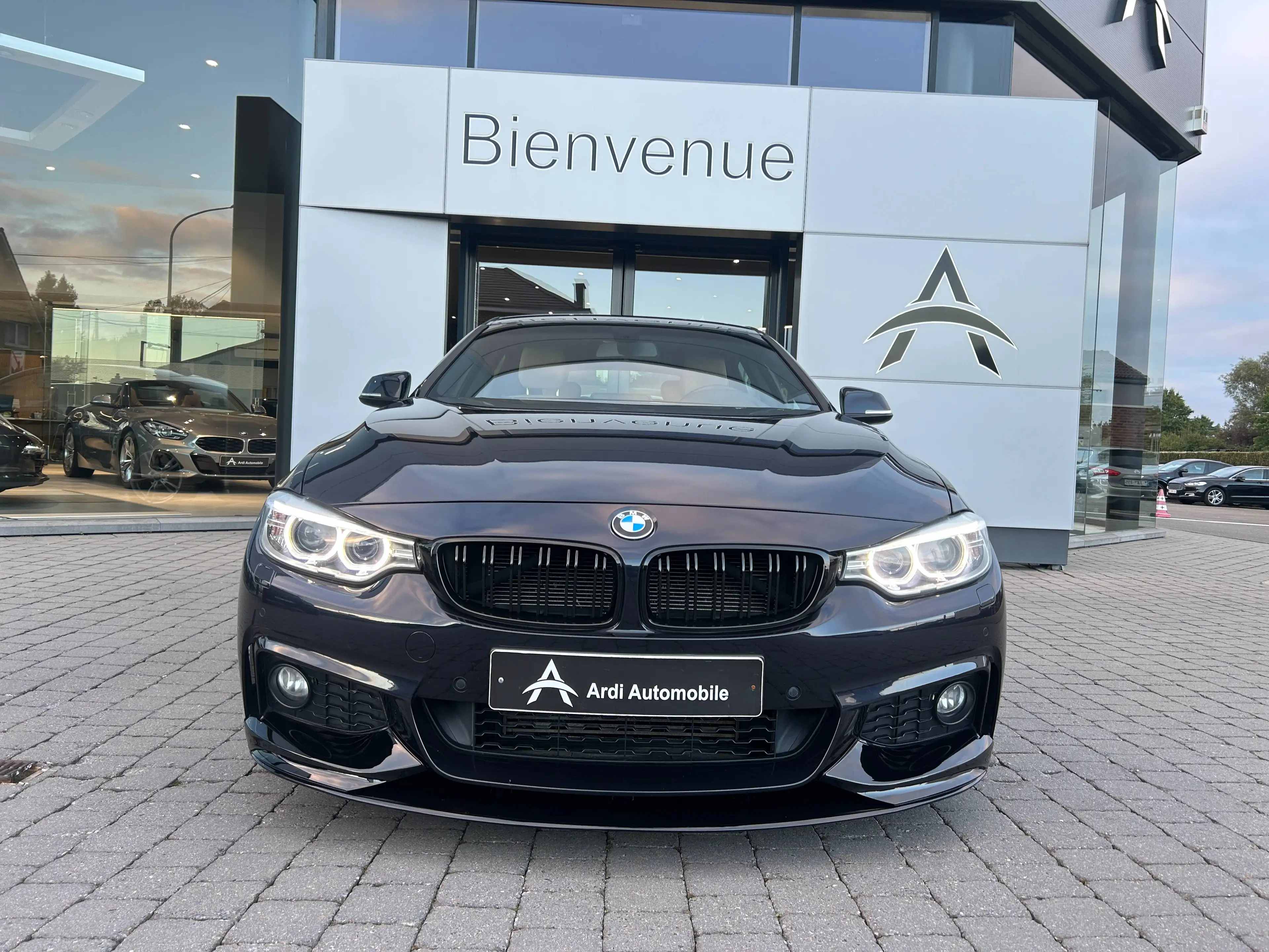 BMW 418 d *GARANTIE 12 MOIS*1er PROPIO*PACK M*AIRCO*LED* — photo 2