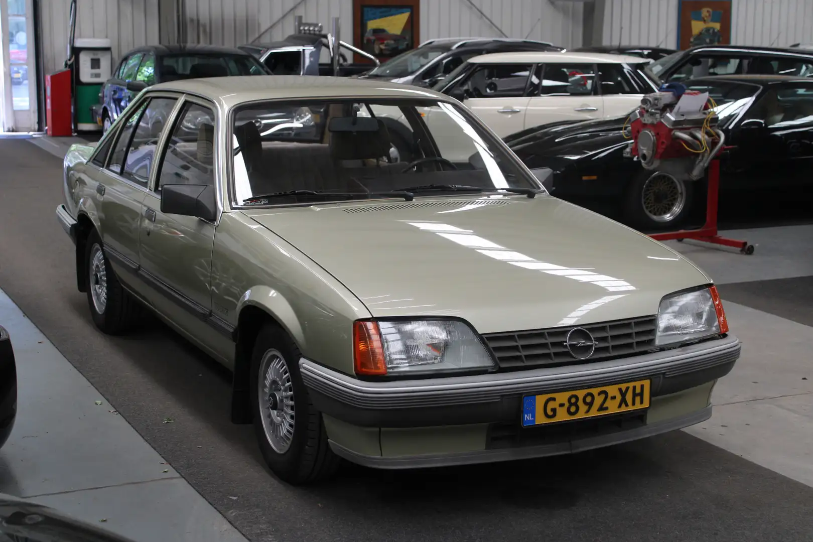 Opel Rekord LS 1.8 S Stuurbekrachtiging, Trekhaak Verde - 2