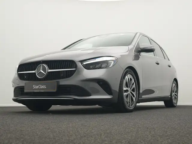Mercedes-Benz B-Class view 10