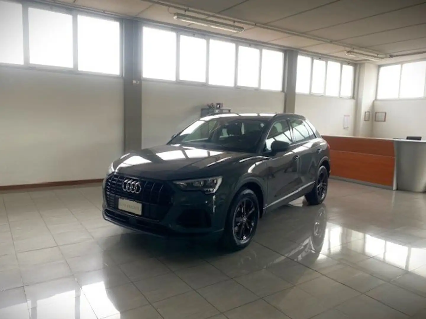 Audi Q3 Q3 35 1.5 tfsi mhev Business s-tronic E6 D Grigio - 1