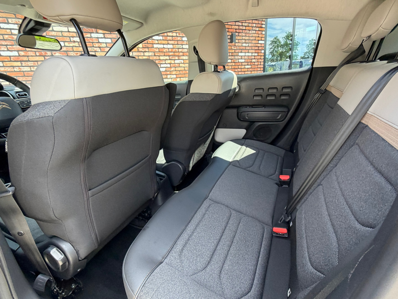 Citroen C3 1.2 PureTech Shine Nav/Cruise Carplay Camera Hoogz — photo 19