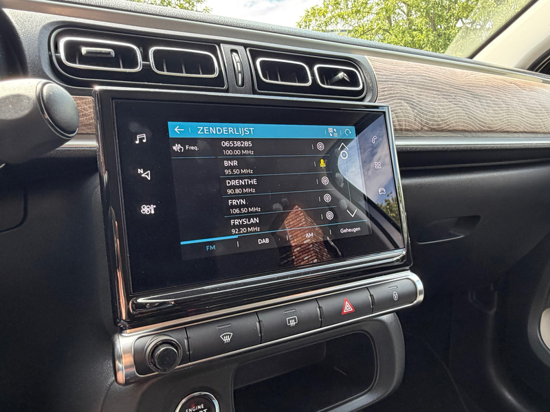 Citroen C3 1.2 PureTech Shine Nav/Cruise Carplay Camera Hoogz — photo 31