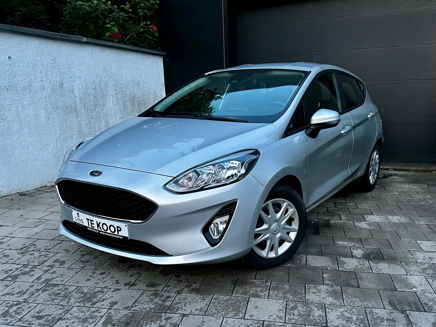 Ford Fiesta 1.0i ‼️ 39.000km ‼️ Car As New ‼️ Argento - 1