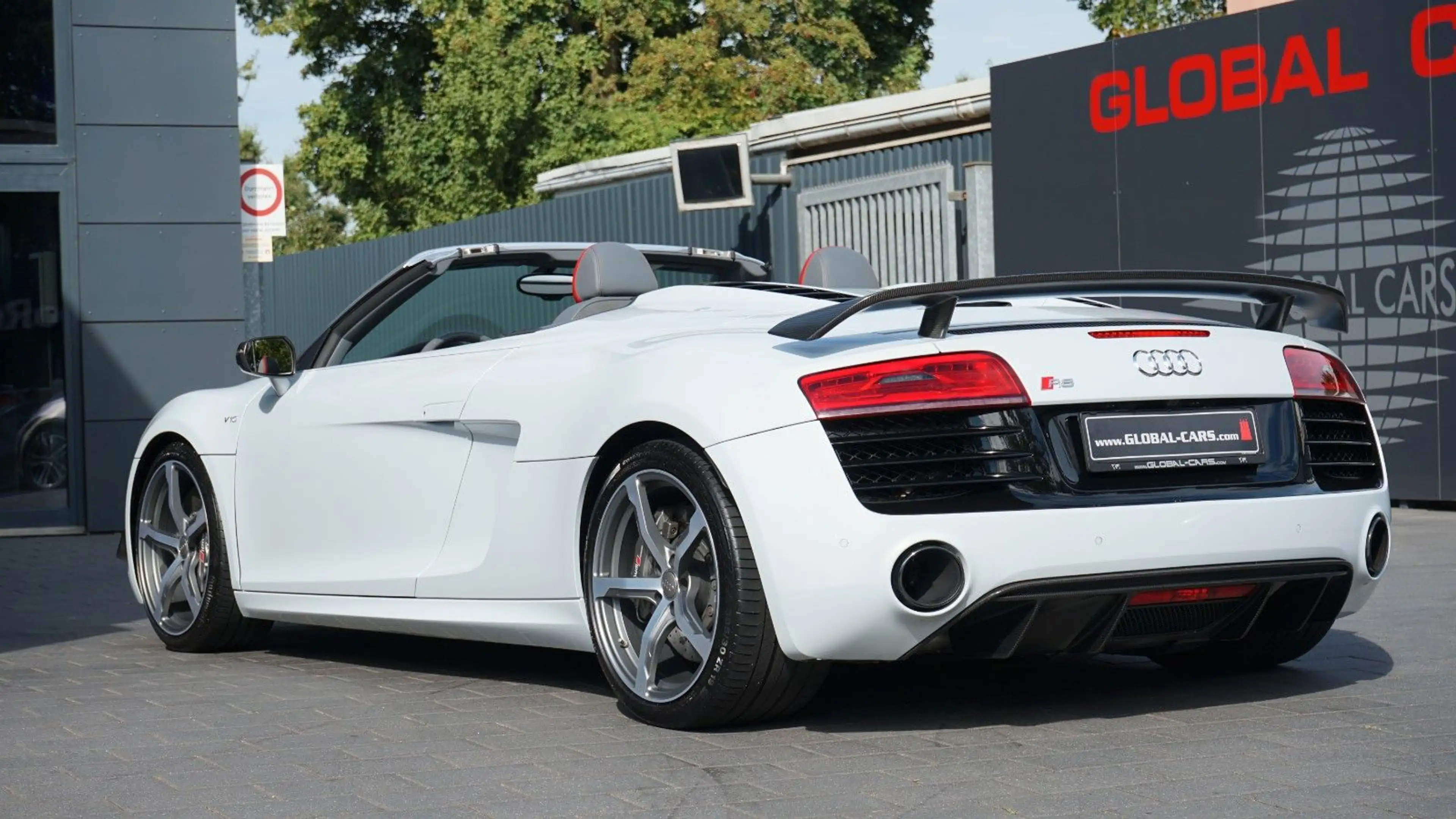 Audi R8 SPYDER*V10*EDITION 1 OF 30*EXCLUSIVE*CARBON* — photo 3