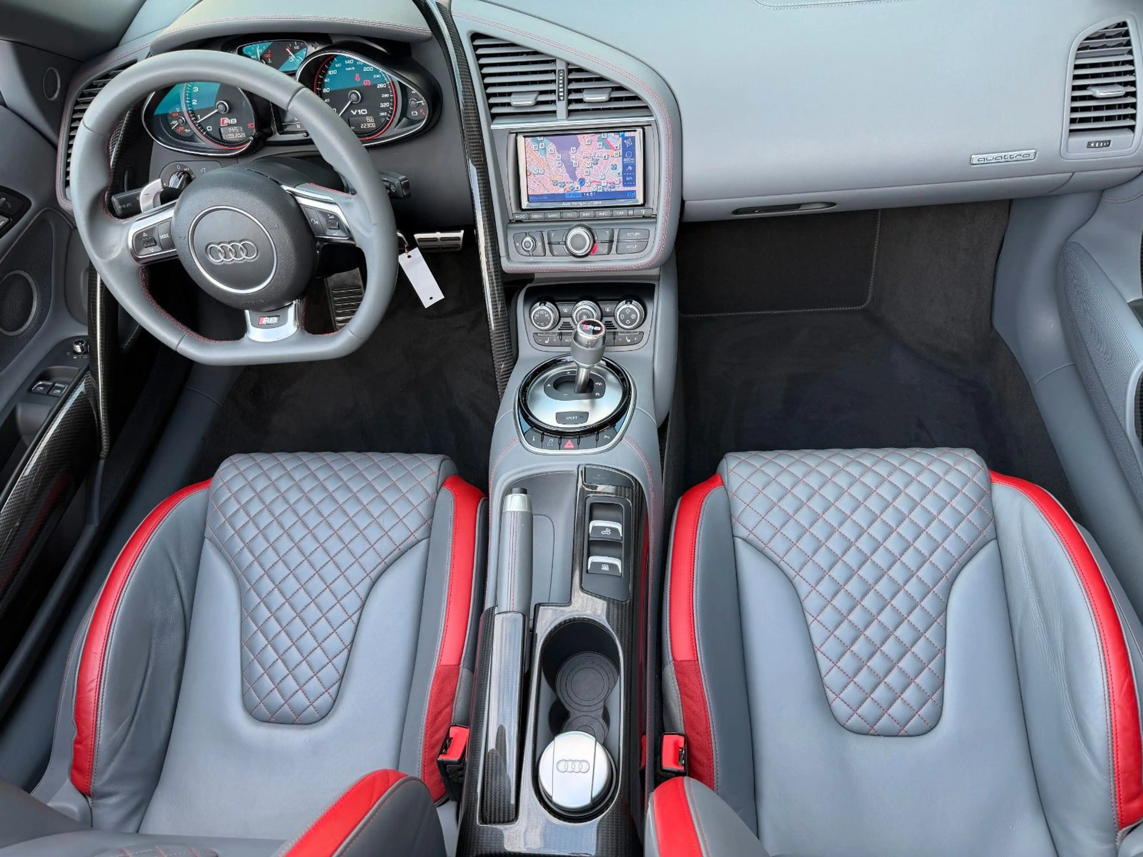 Audi R8 SPYDER*V10*EDITION 1 OF 30*EXCLUSIVE*CARBON* — photo 6