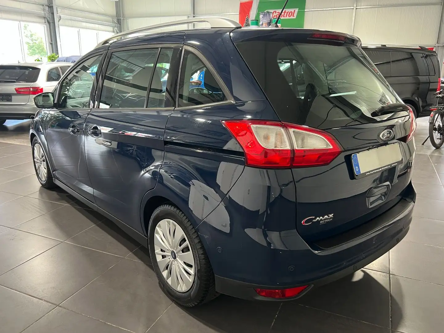 Ford Grand C-Max 1.5 TDCi Automatik **6-Sitze*Navi** Bleu - 2