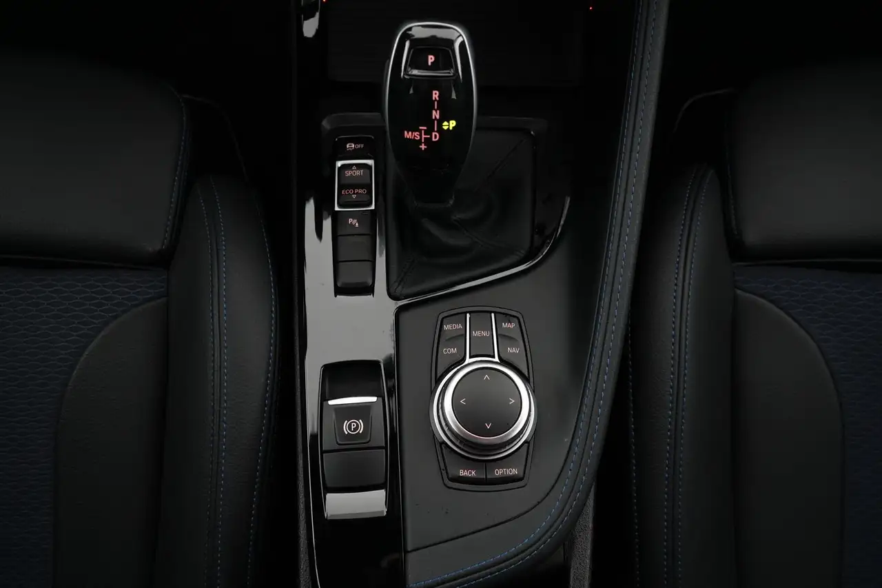 BMW X2 sDrive20i M Sport X Navi+HUD|Pano|SHZ|ParkAs Pano 13