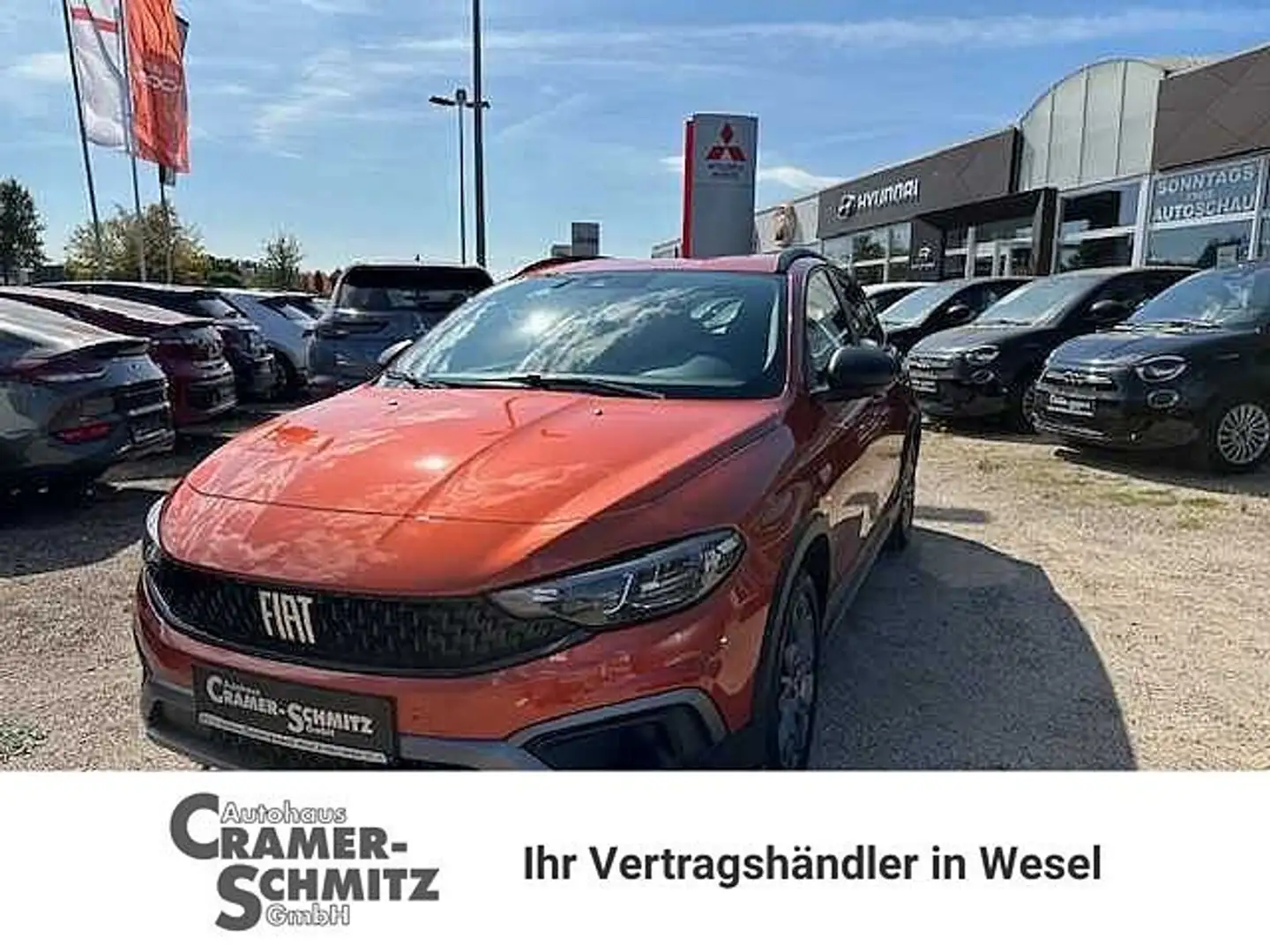 Fiat Tipo 5-Türer 1.0 T3 City Cross Orange - 1