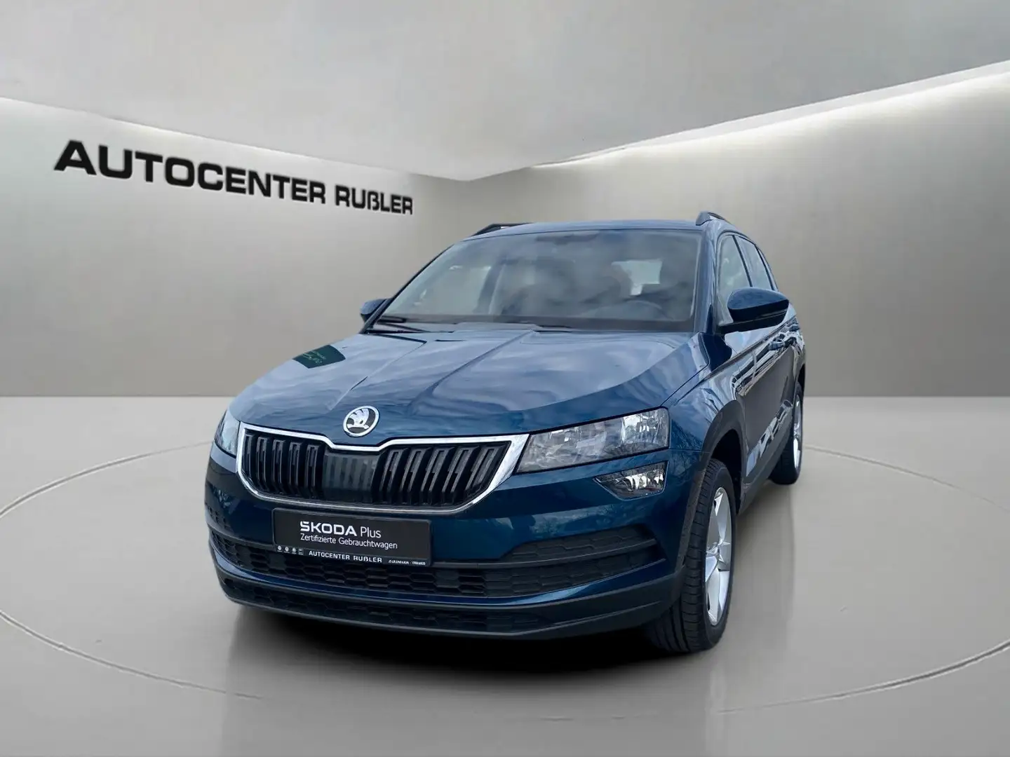 Skoda Karoq Ambition 1.0 TSI SMARTLINK, KLIMA, SHZ Blau - 1