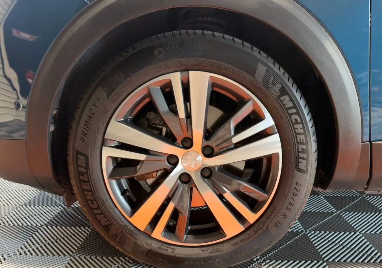 Peugeot 3008 3008 Plug-In Hybrid — photo 13