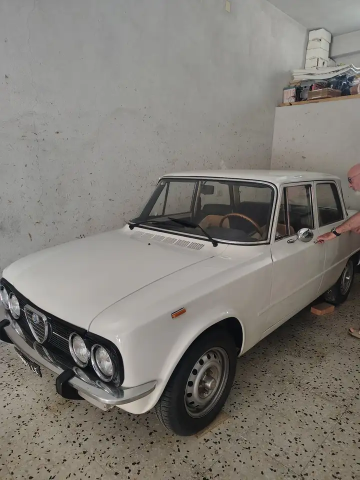 Alfa Romeo Giulietta 1.300, foto 11