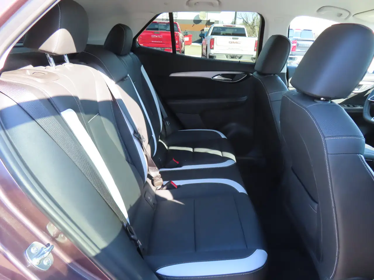 Buick Envision снимка Buick Envision