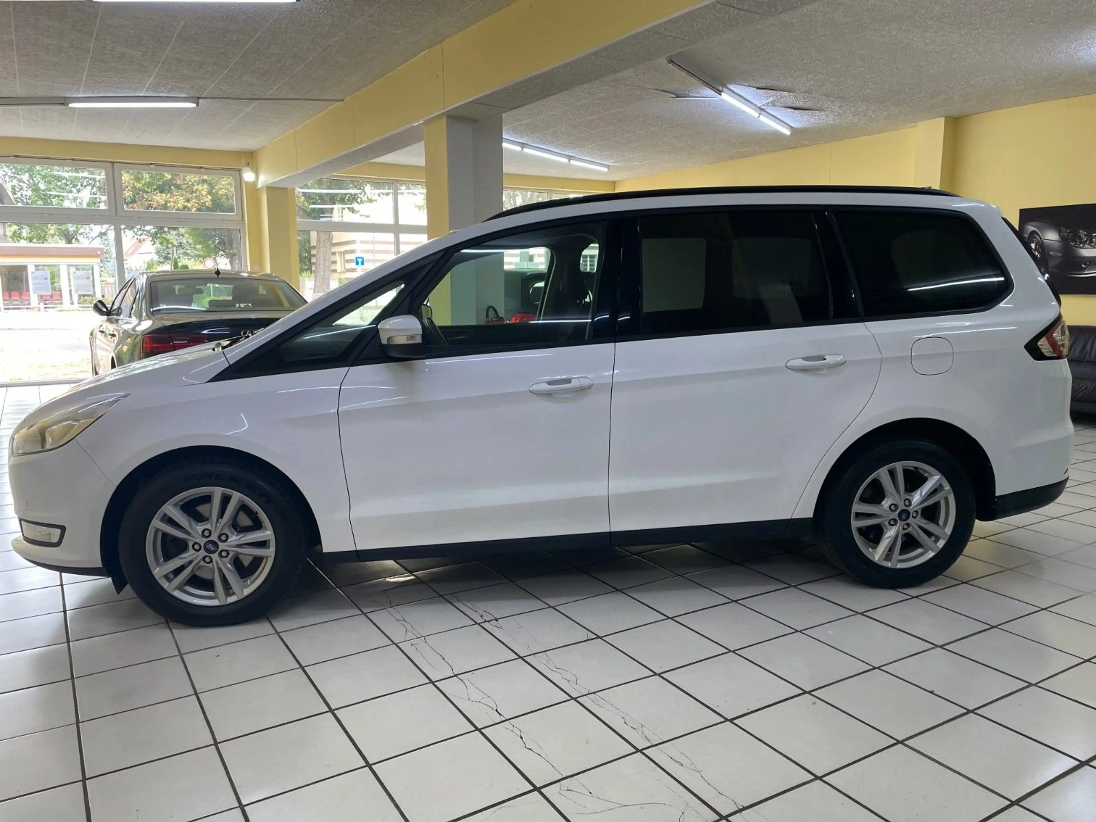 Ford Galaxy Business, 7-Sitzer,Navi,PDC — photo 4