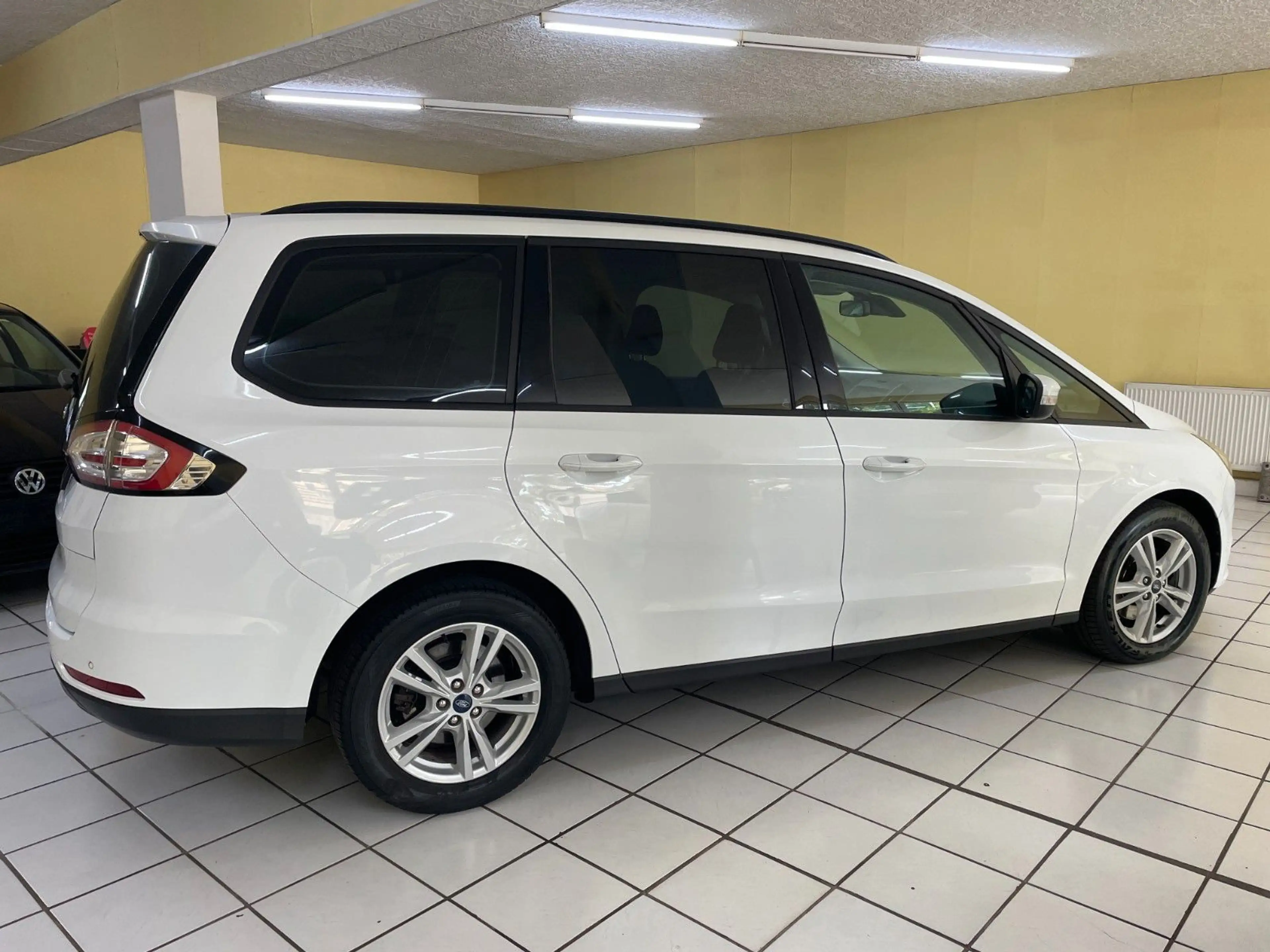 Ford Galaxy Business, 7-Sitzer,Navi,PDC — photo 8