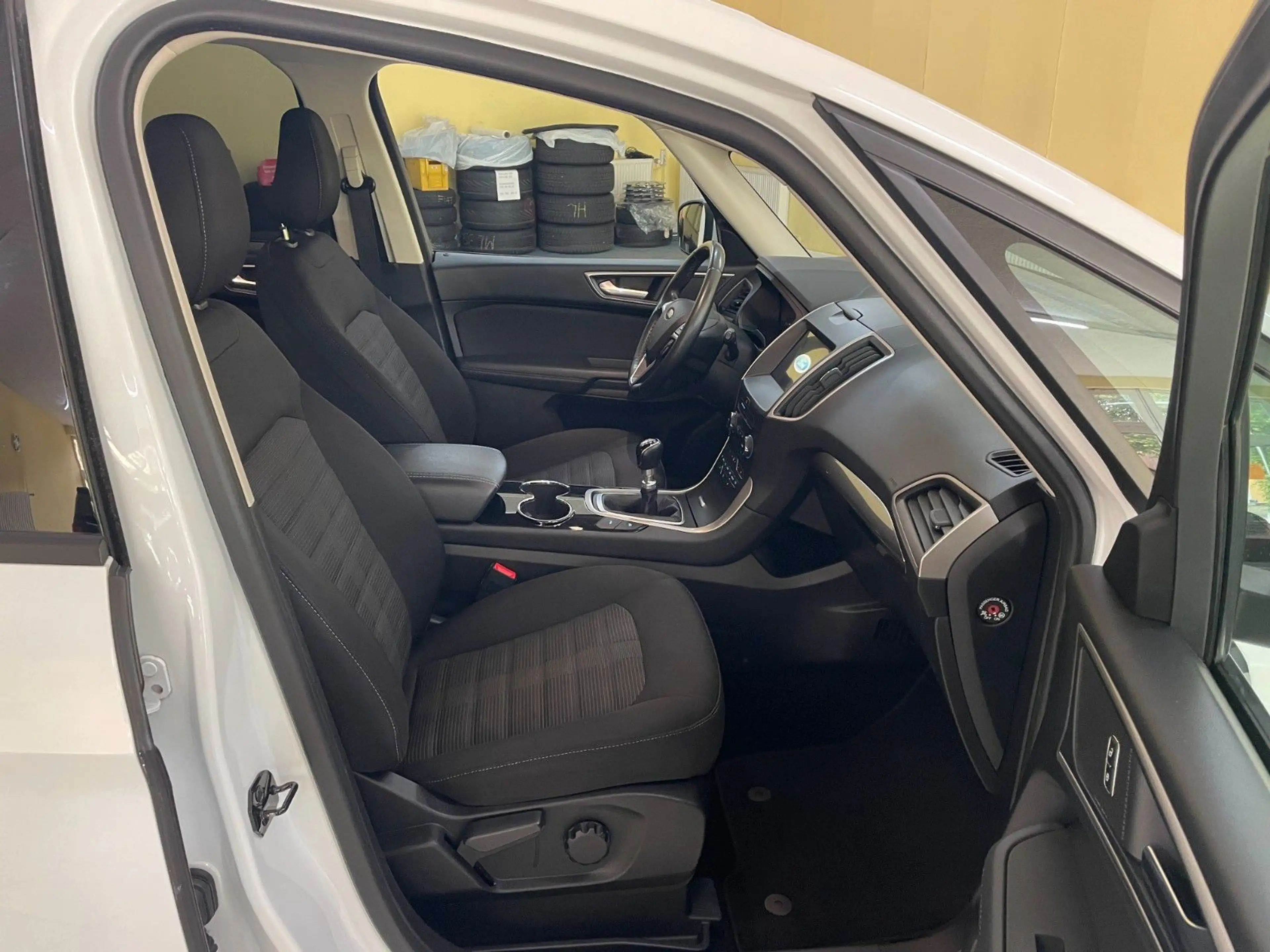 Ford Galaxy Business, 7-Sitzer,Navi,PDC — photo 9