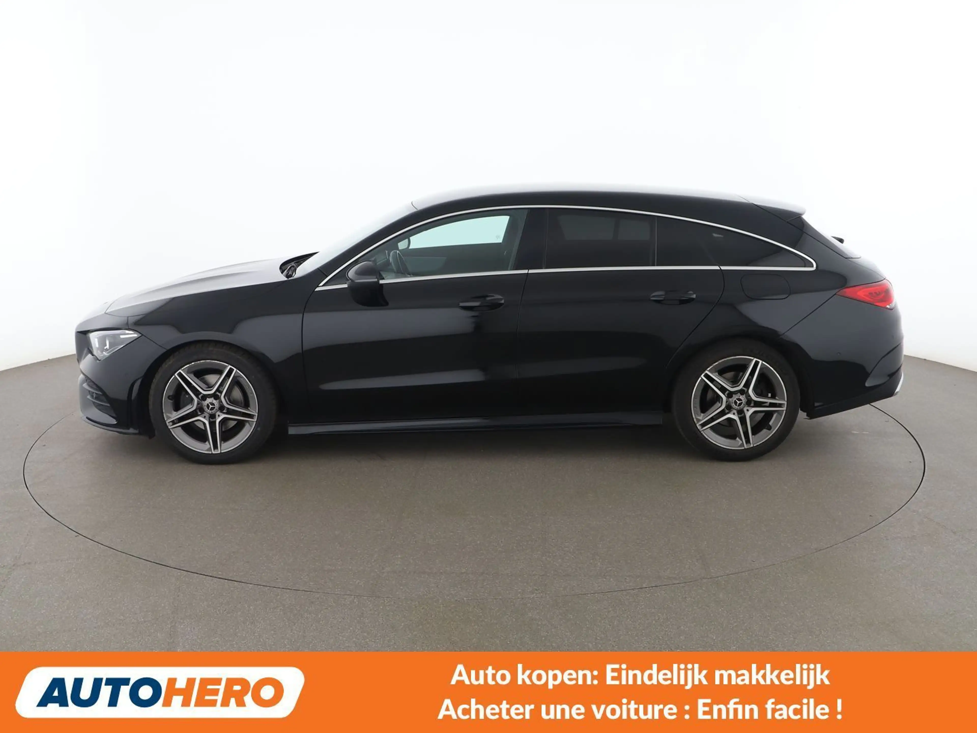 Mercedes-Benz CLA 180 CLA 180 Shooting Brake AMG Line — photo 3
