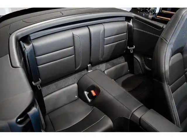 Porsche 992 view 12