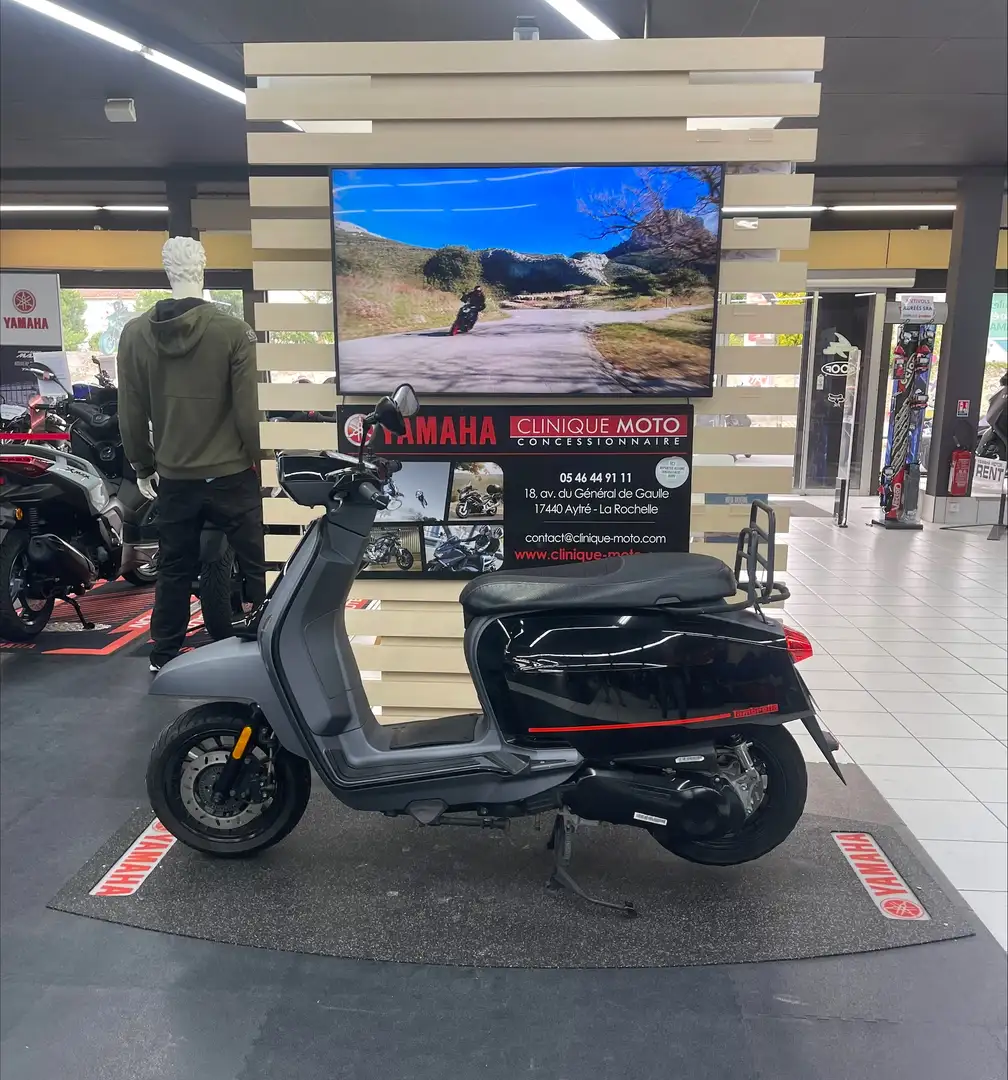 Lambretta C Noir - 1