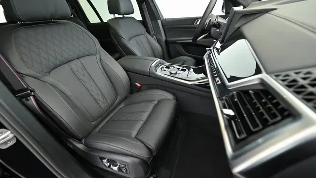 BMW X7 xDrive40d *M-Sportpaket Pro *Harman/Kardon *AHK Ansicht 23